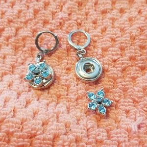 Mini earrings with interchangeable snaps